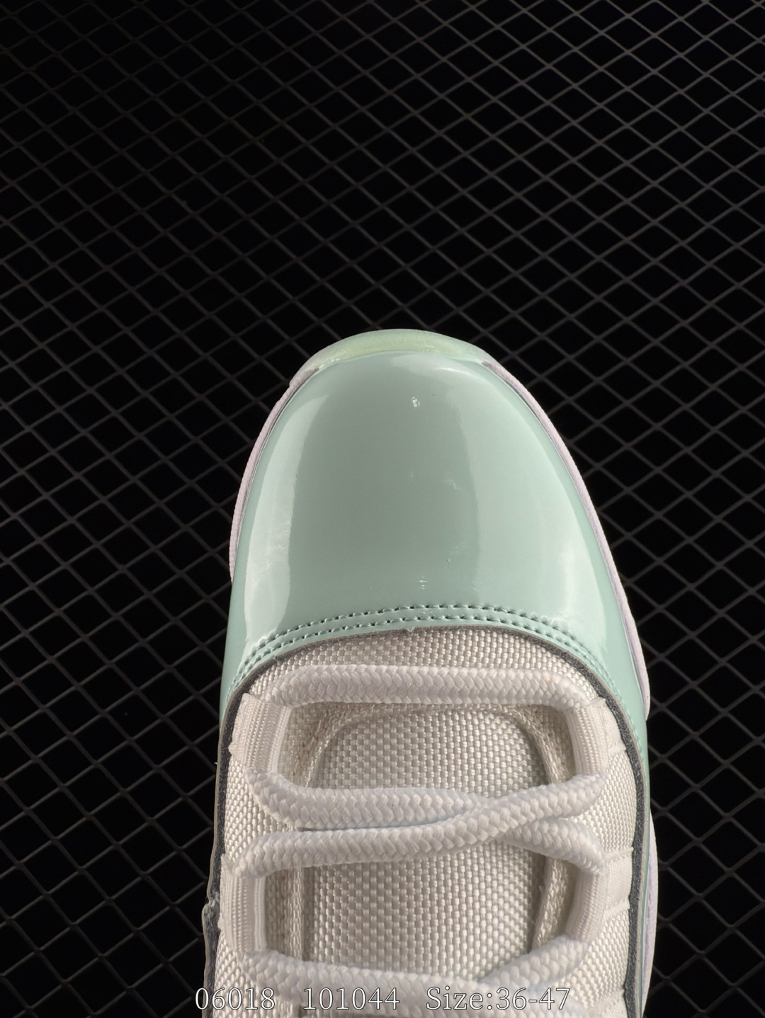 Nike Air Jordan 11 Retro Low